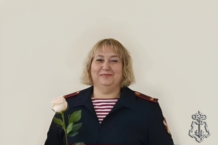С цветущей душой и с отвагой в сердце: героем рубрики "знай наших" стала сотрудница управления вневедомственной охраны