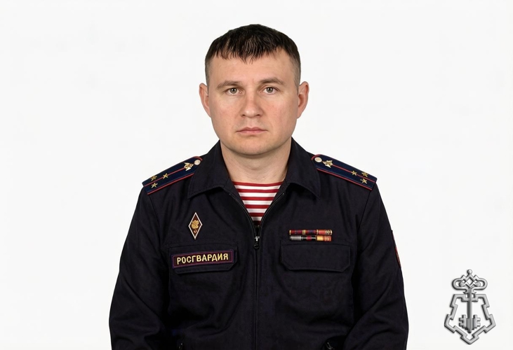 Знай наших: сотруднику Управления вневедомственной охраны по Забайкальскому краю вручили ведомственную награду